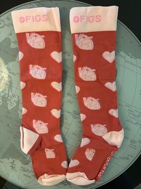 FIGS Red & Pink Heart Anatomical Compression Socks Size Medium